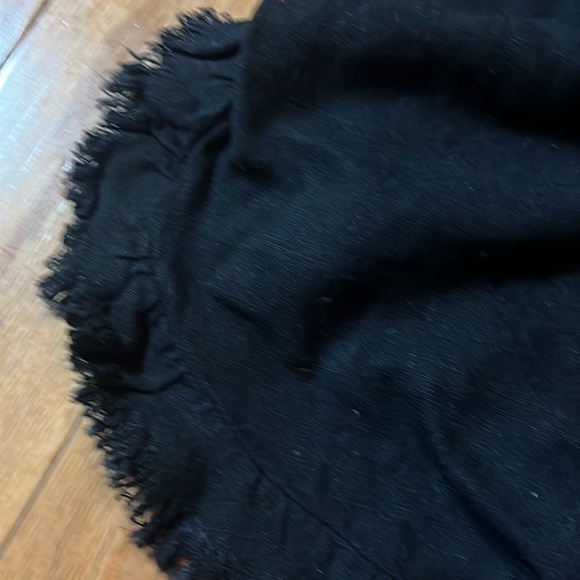 Umger black crochet sleeve shirt - Picture 5 of 7